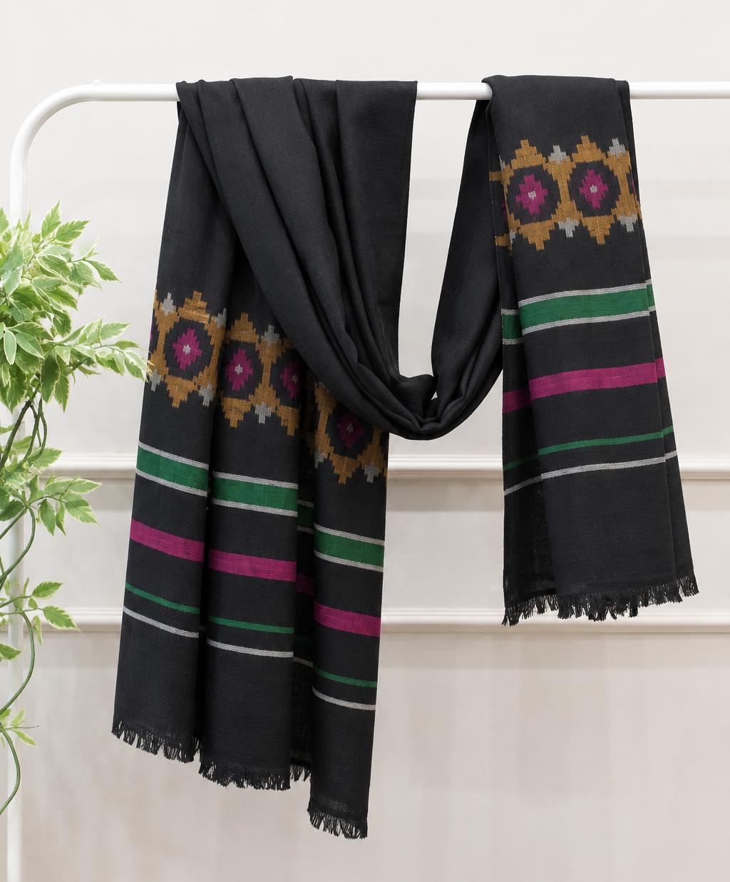 Rangrez — Finest Wool Shawl